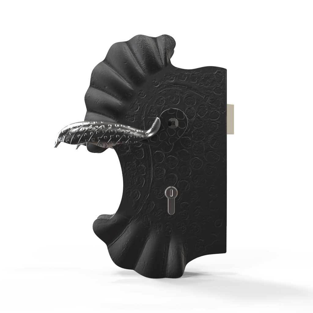 Locks & Latches - Lock - With Decorative Pie Plate Cover And Fish Scale Handle