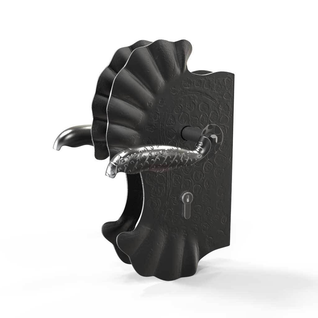 Locks & Latches - Lock - With Decorative Pie Plate Cover And Fish Scale Handle