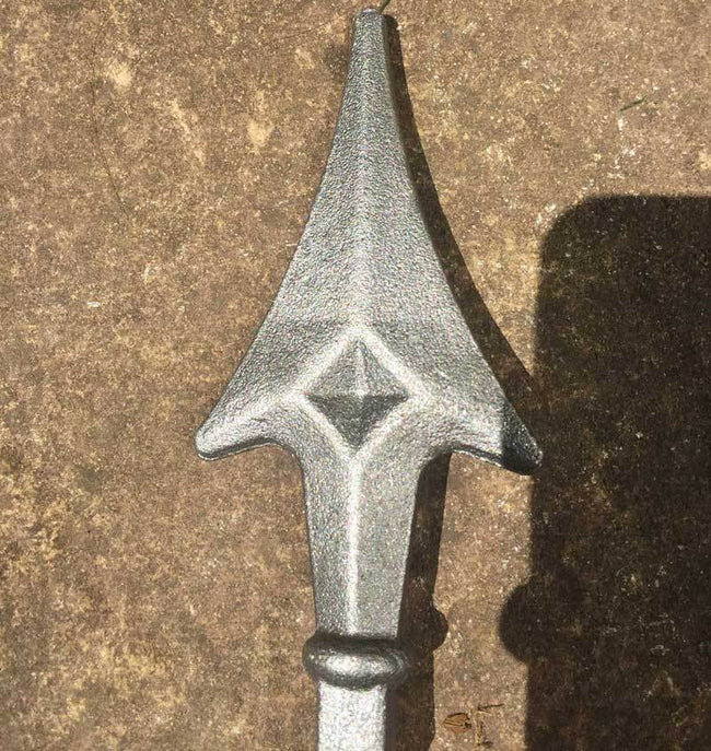 Rail Head - Rail Head - Blunt Spear - Cast Iron - Round Base